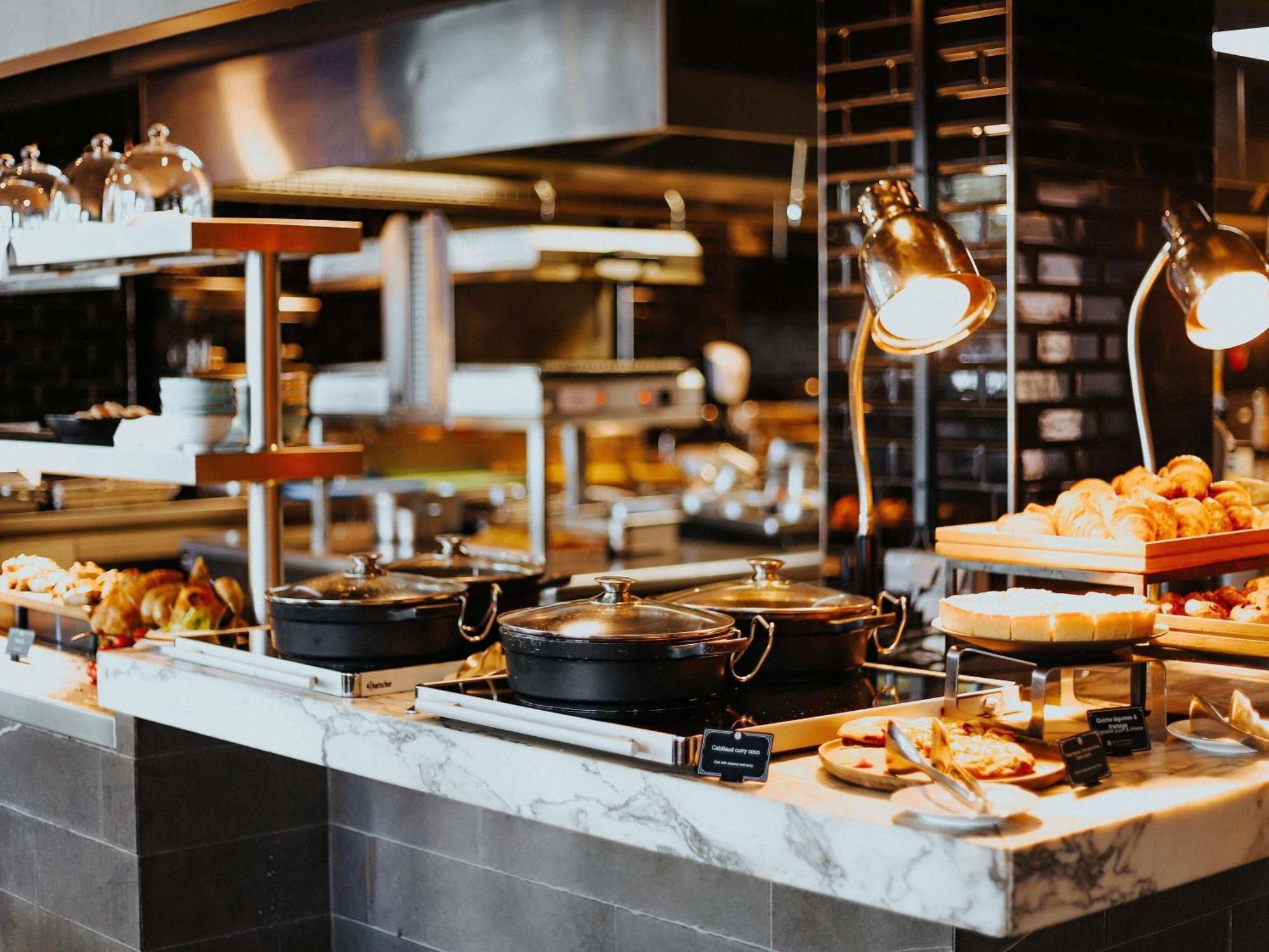 Pullman Tour Eiffel 4* Parigi