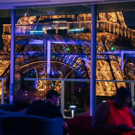 Pullman Tour Eiffel Hotel Parigi