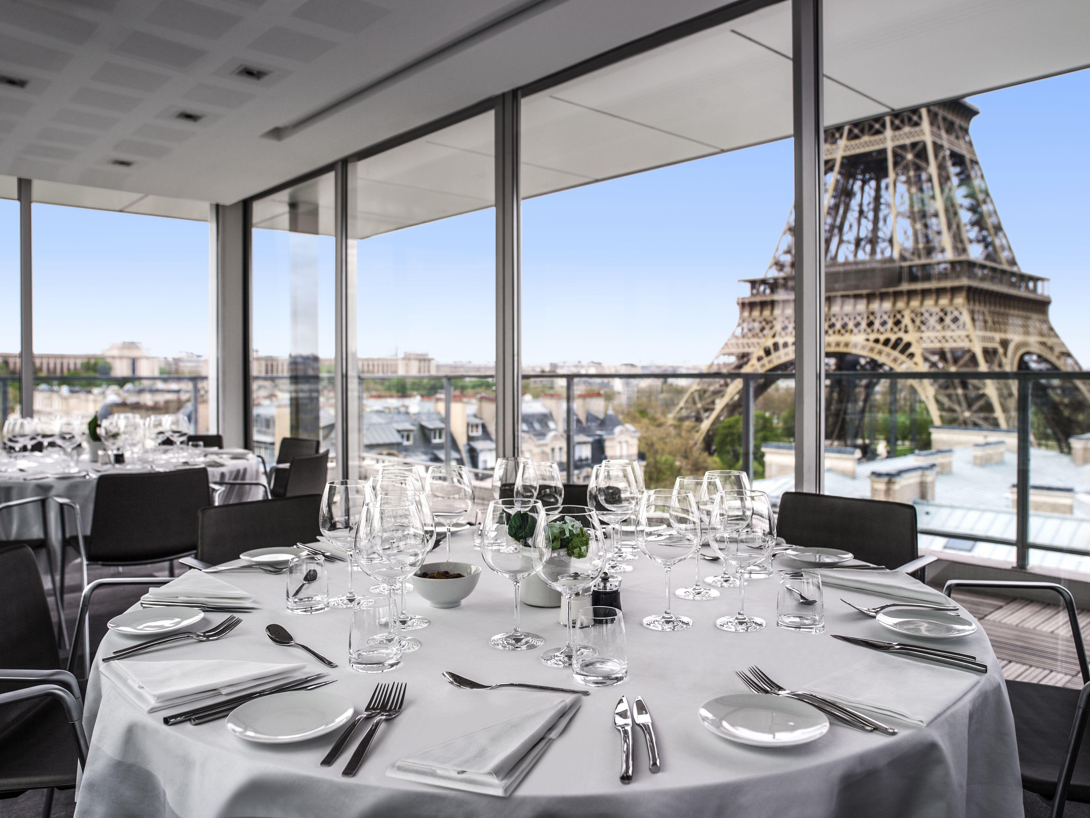 Pullman Tour Eiffel 4*