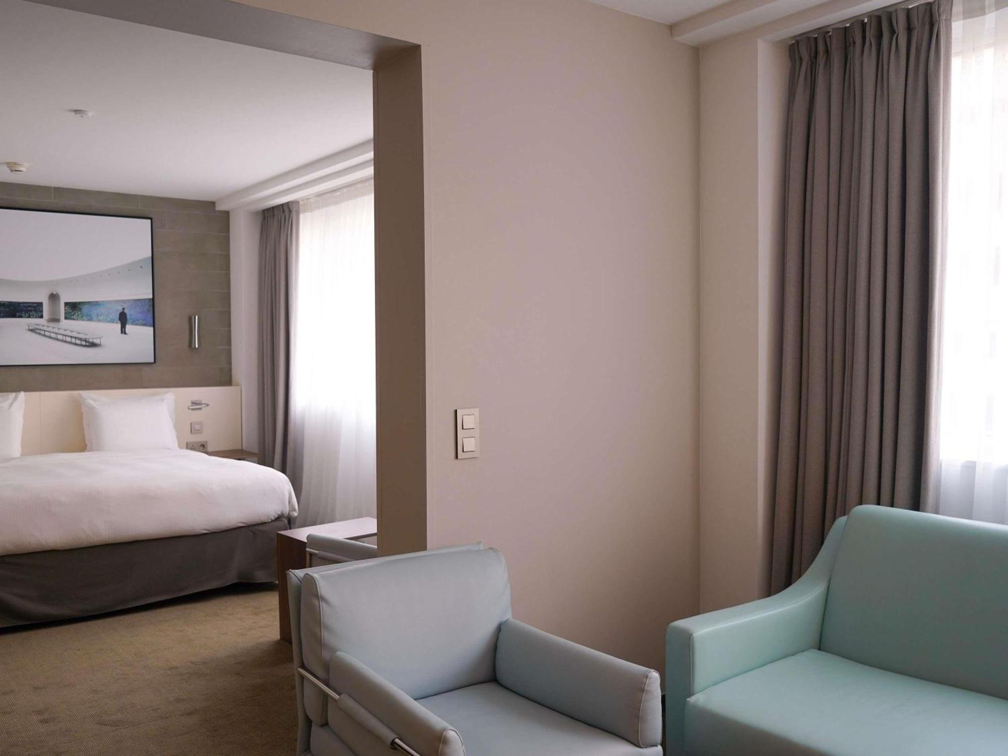 Pullman Tour Eiffel Hotel 4*