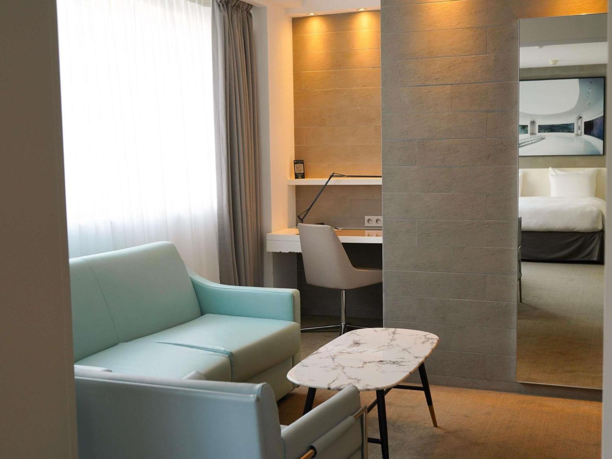 Pullman Tour Eiffel 4* Paris