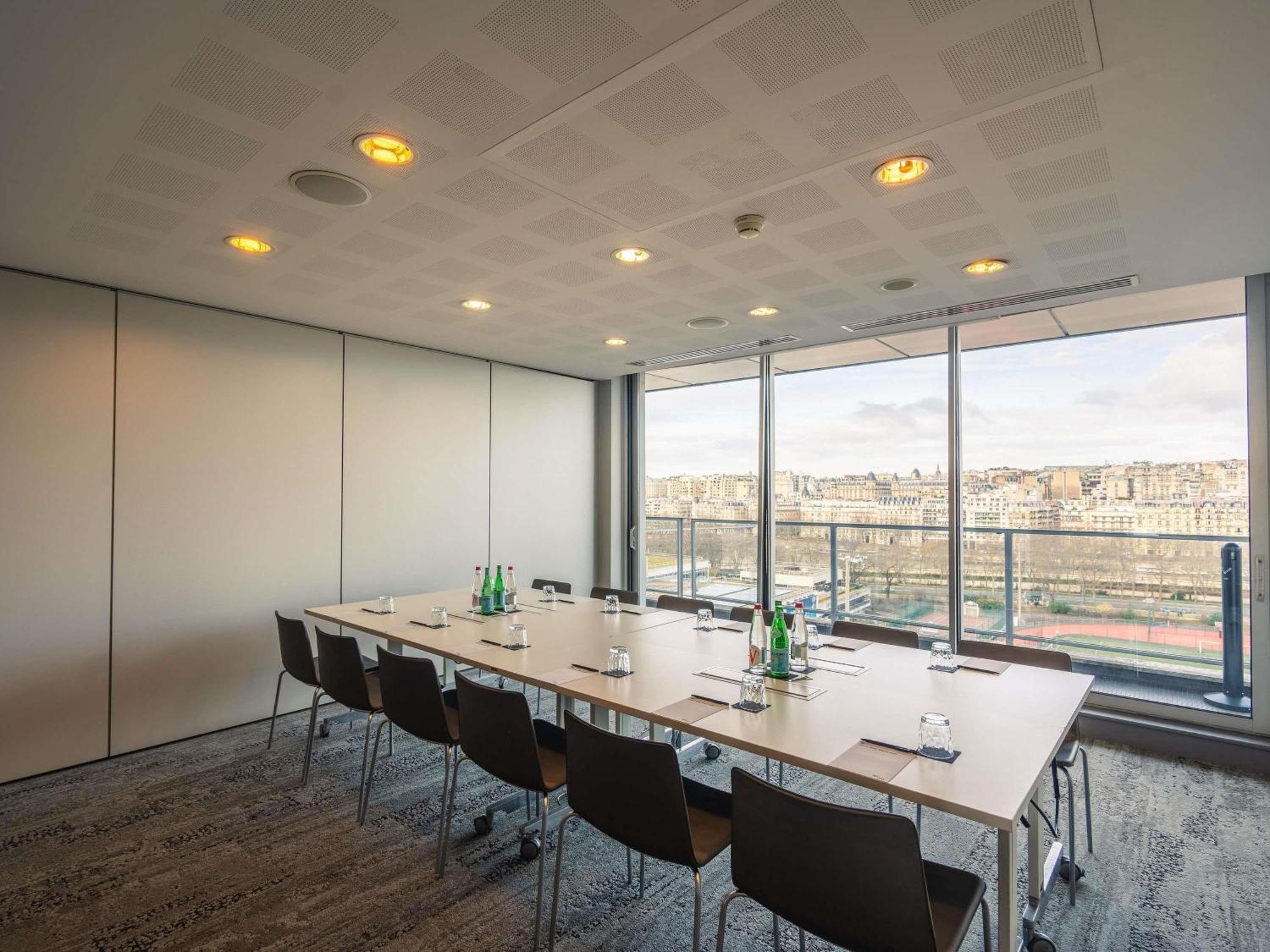 Pullman Tour Eiffel Hotel Paris