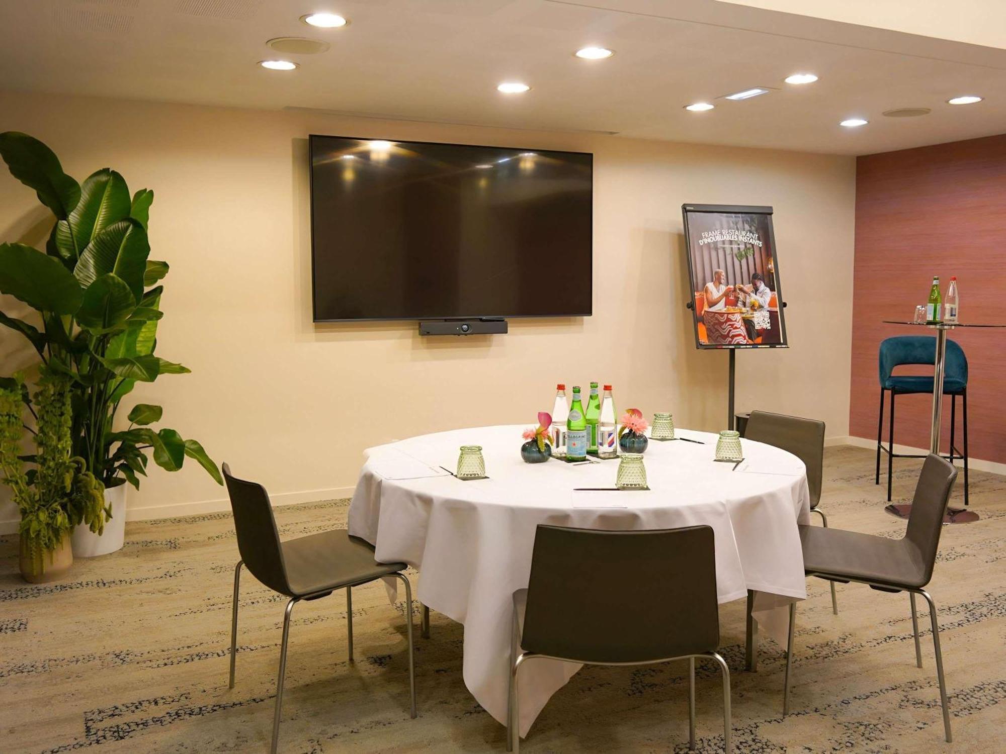 Pullman Tour Eiffel Paris