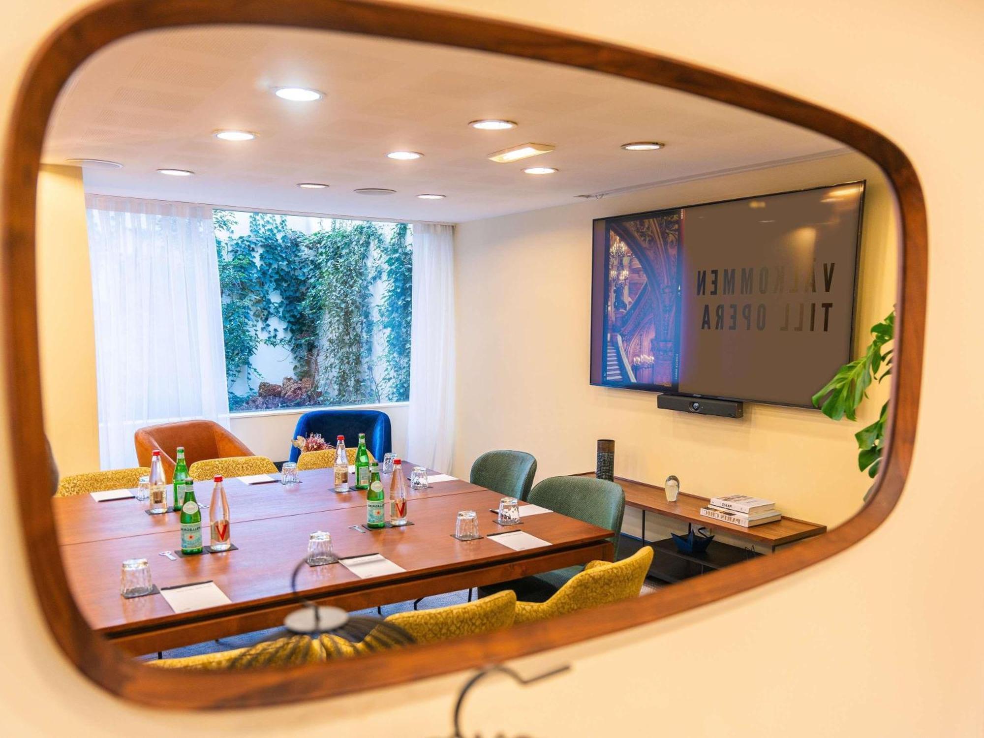 Pullman Tour Eiffel Hotel 4*