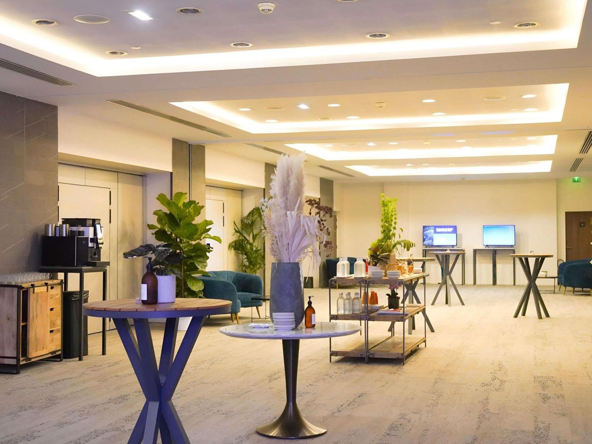 Pullman Tour Eiffel Hotel Paris