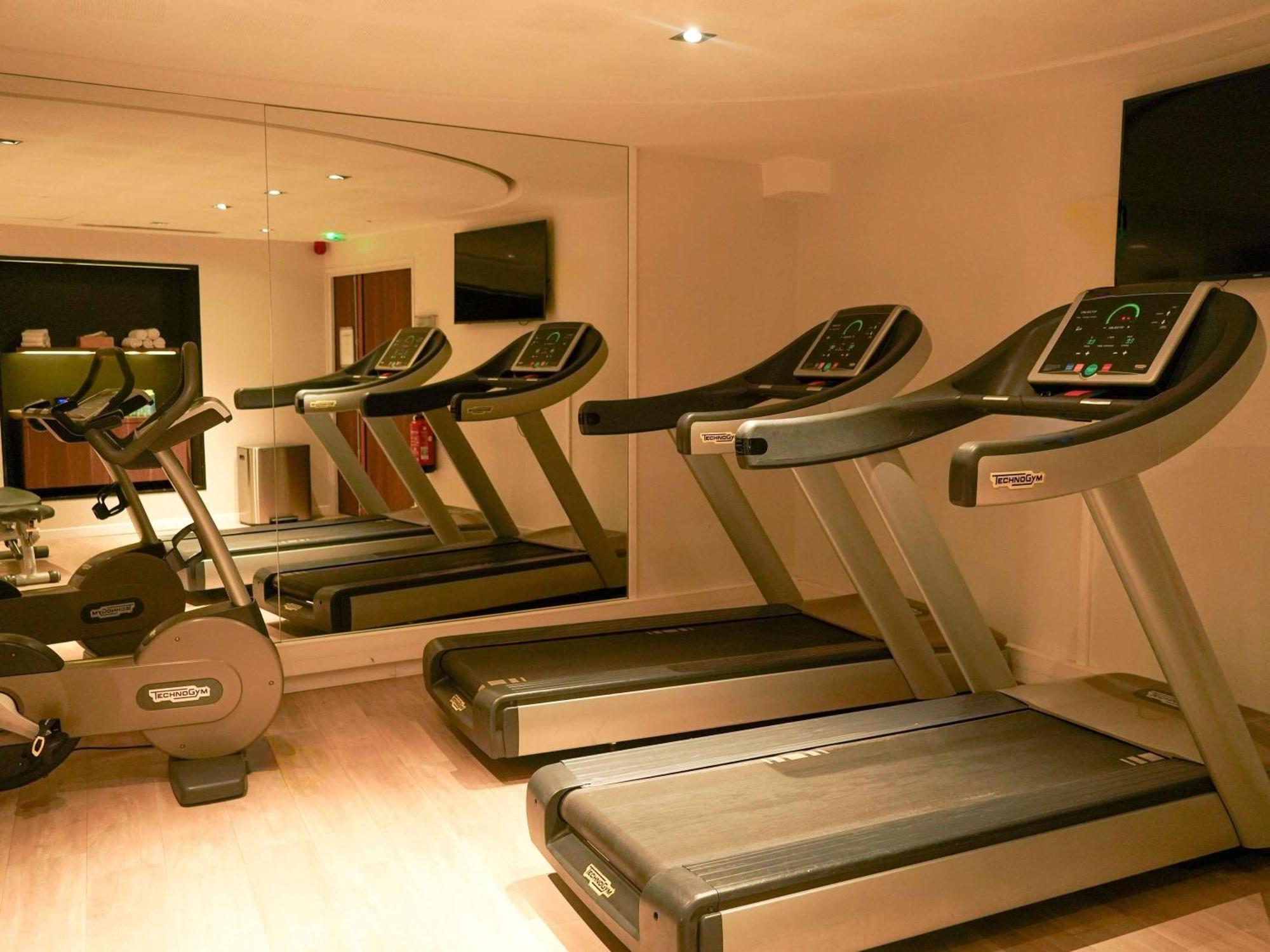 Hotel Pullman Tour Eiffel Paris